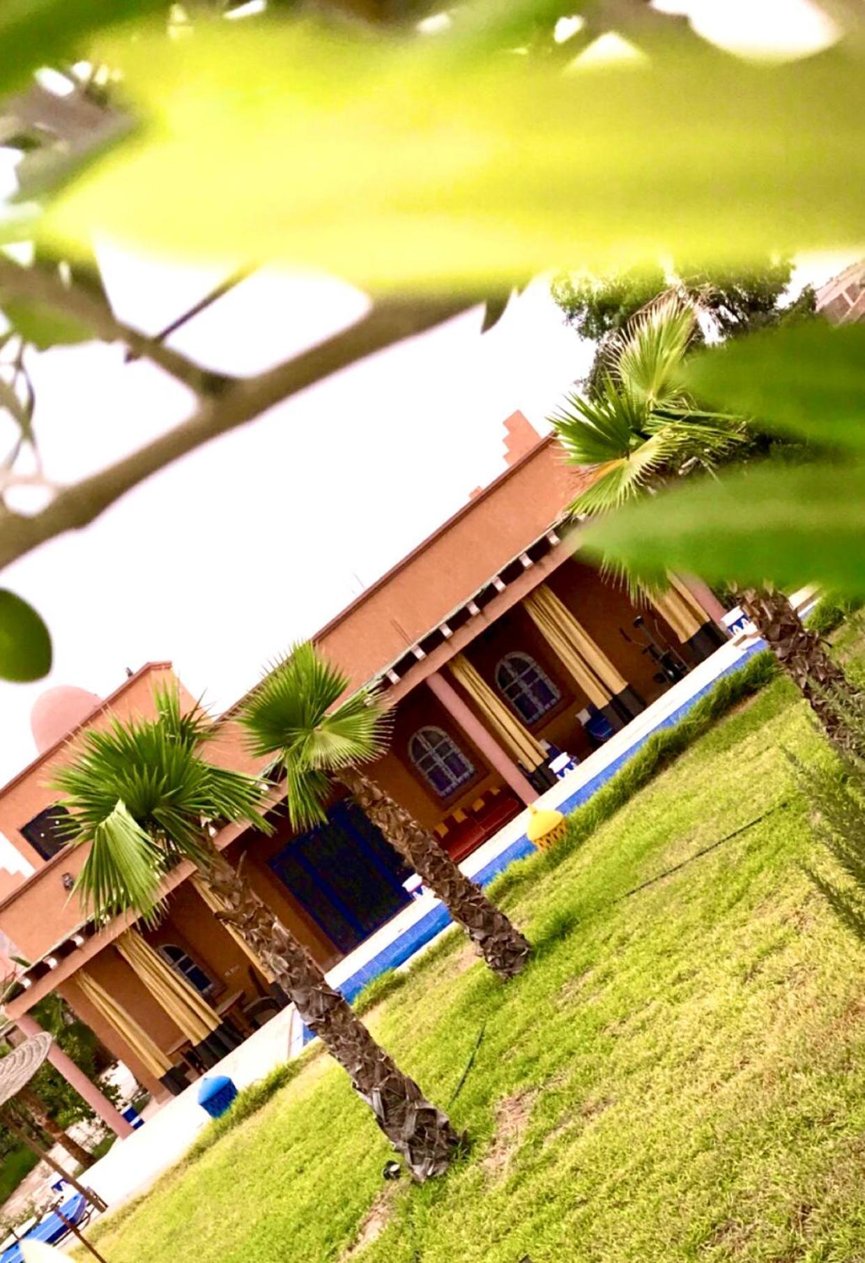Villa Oasis Rouge Sable *