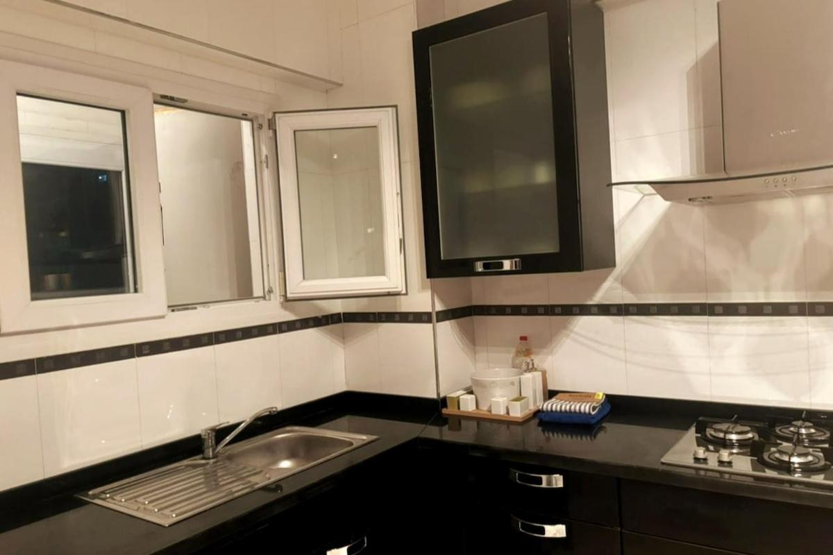 Charme & Confort -2 Chambres-wifi-azar *