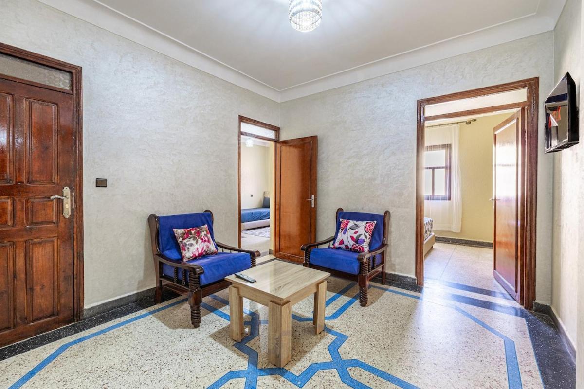 Modern And Convenient Appartement *