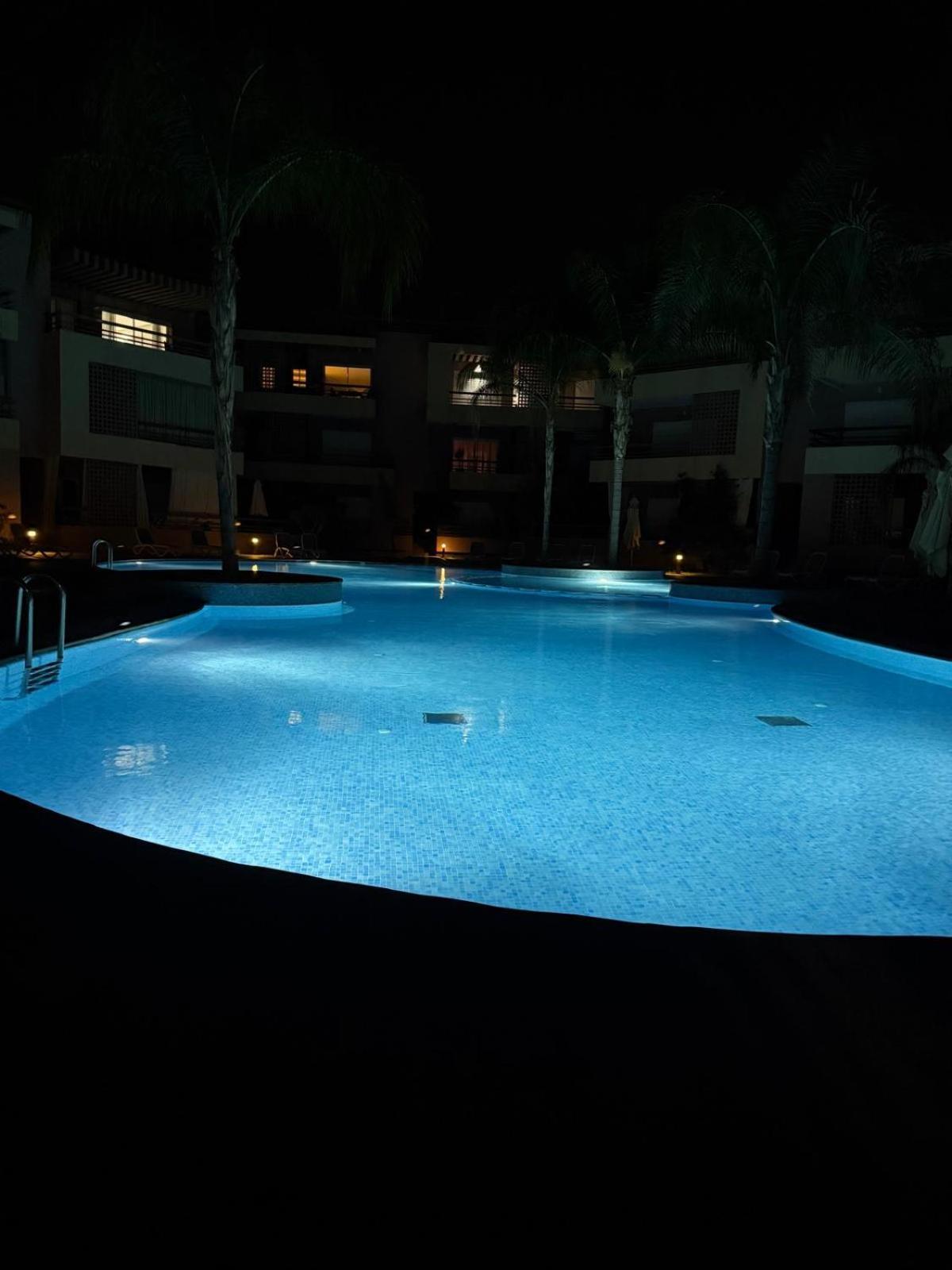 120 M2 Garden Piscine Appartement