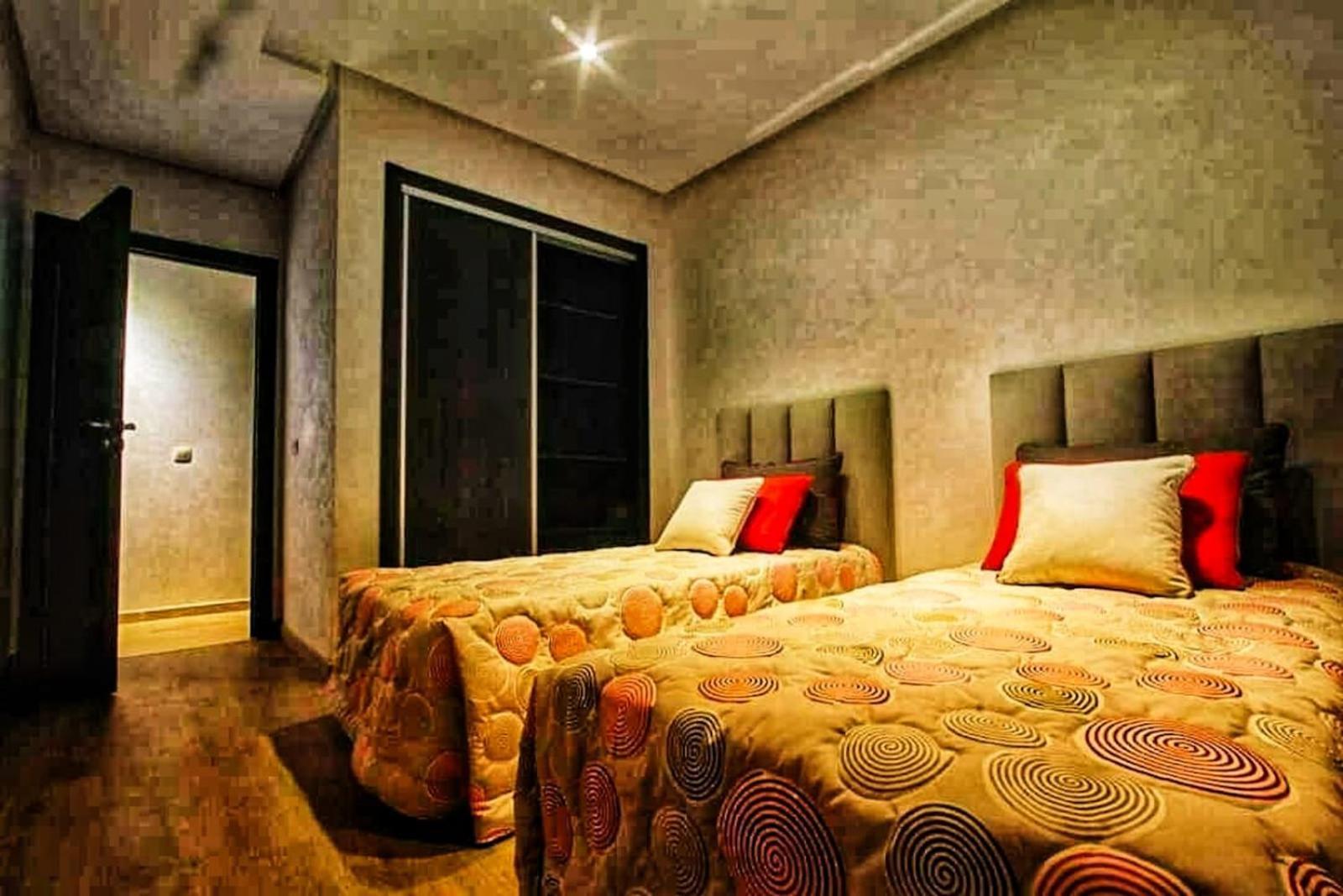 Appartement Luxury Center With 2 Pools *