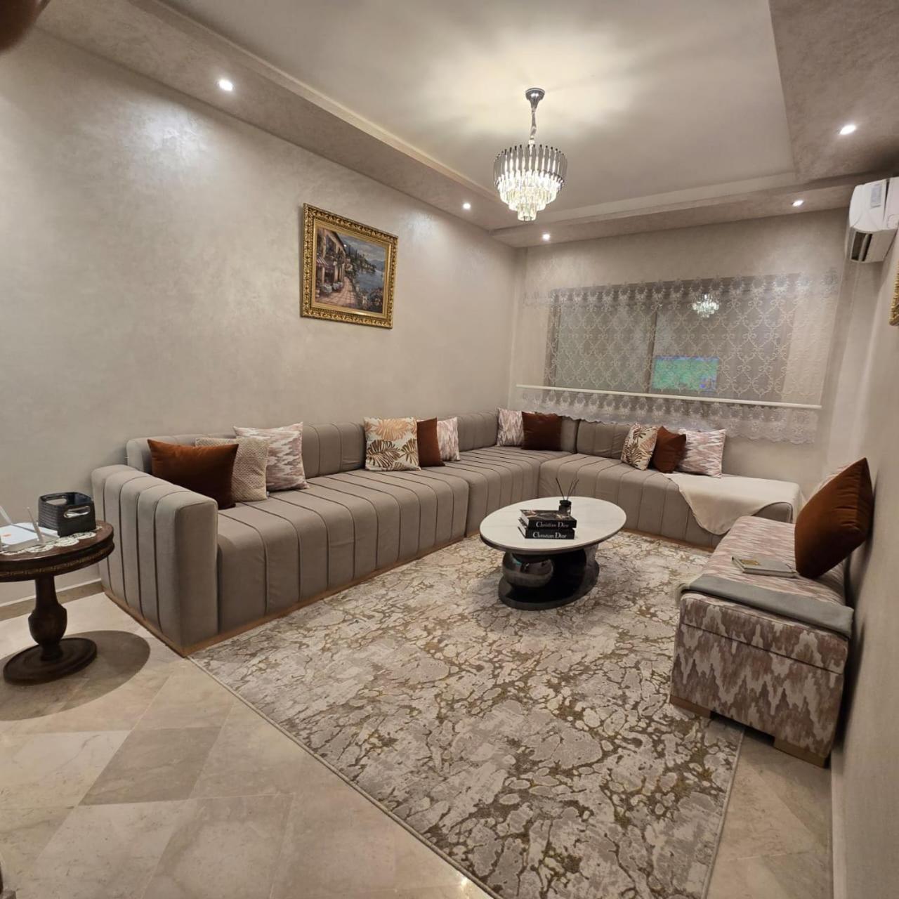 Luxury Center With 2 Pools *