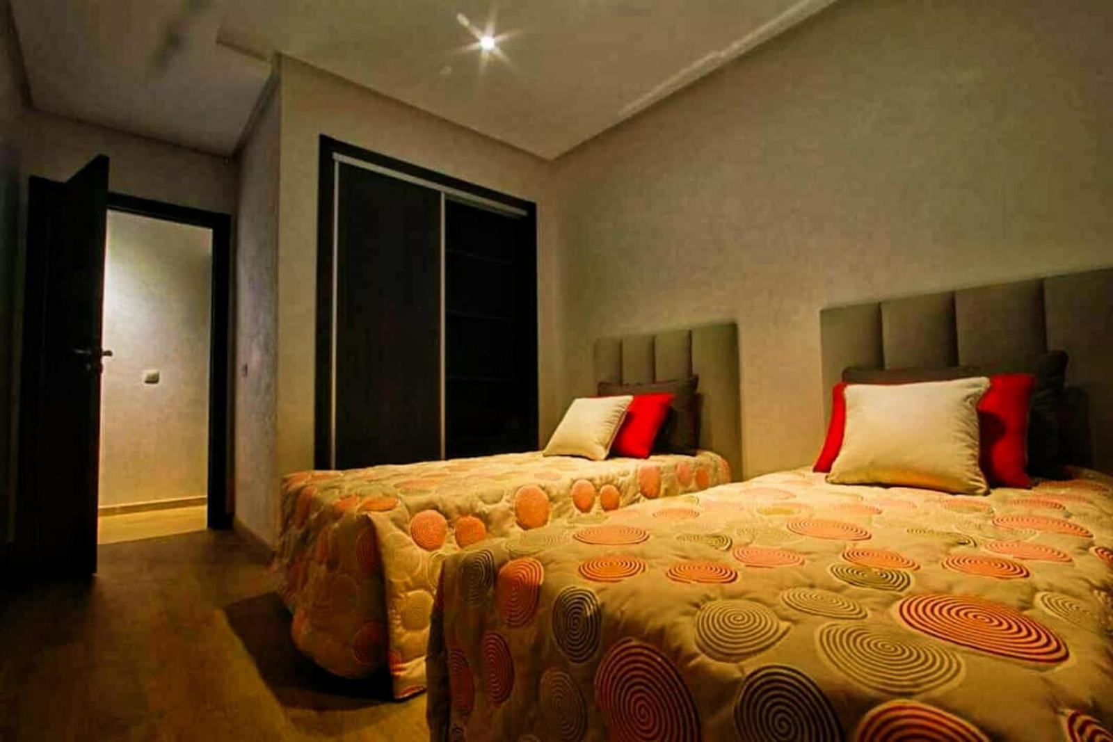 Luxury Center With 2 Pools *
