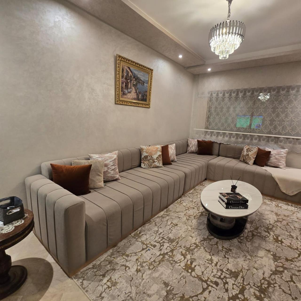 Luxury Center With 2 Pools Appartement