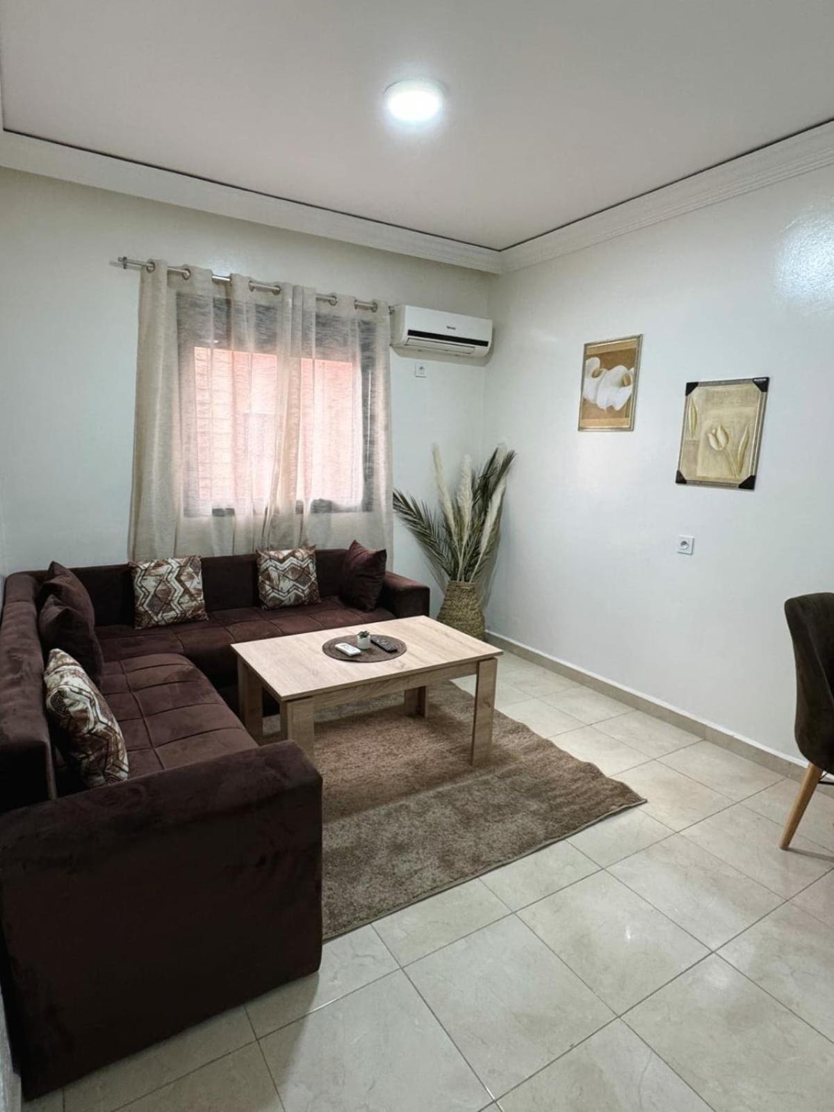 Beautiful Luxurious 2-bedroom With Wi-fi Gueliz, Marrakech Appartement *