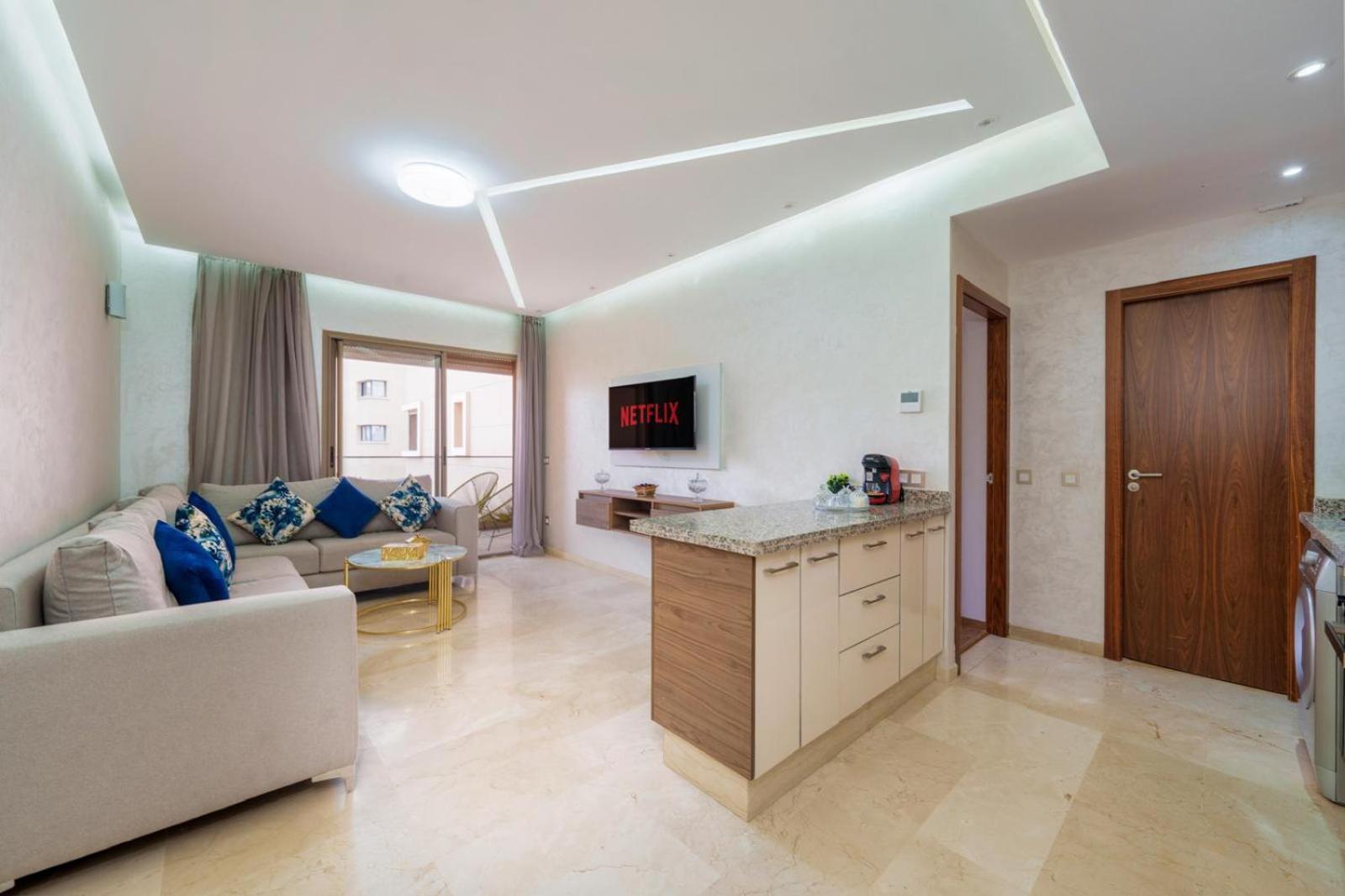 Apartment Red