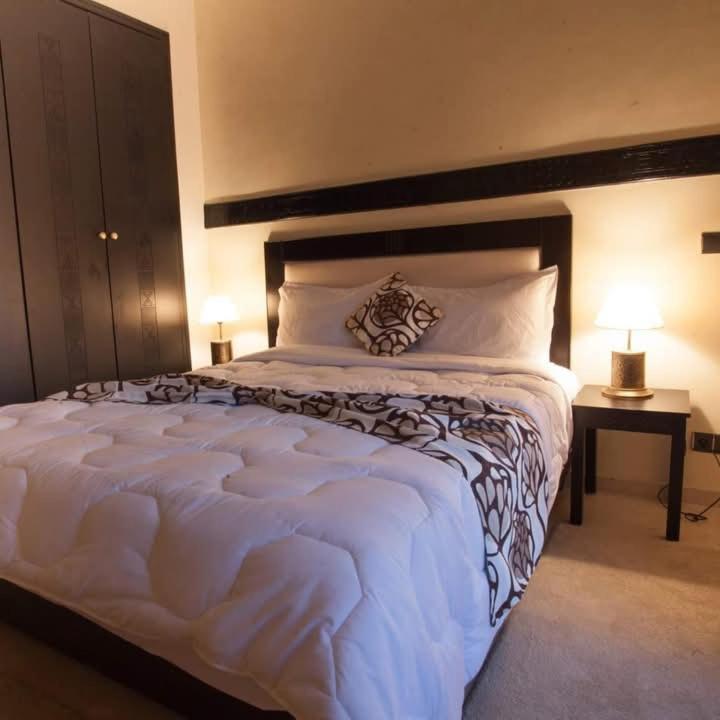 Cosy With Garden And Pools Appartement *