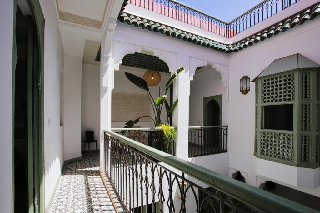 Akhdar Villa