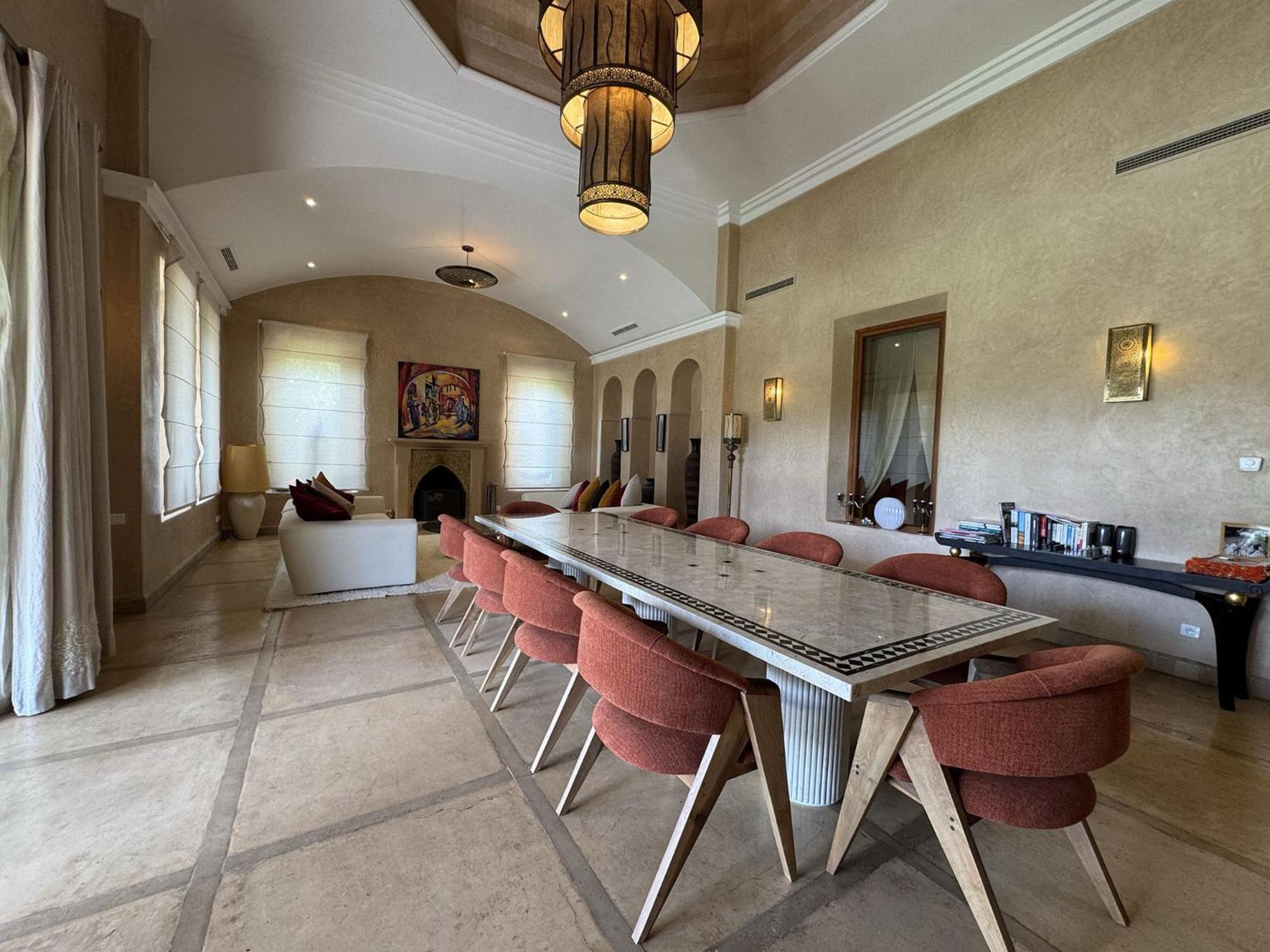 Jiline Villa *