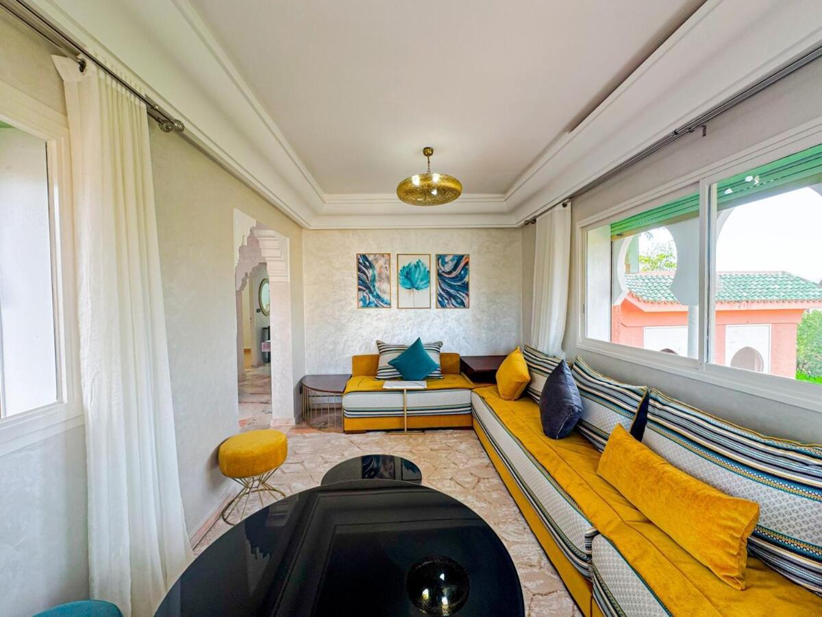 Luxurious Duplex In A Peaceful In Marrakech Appartement