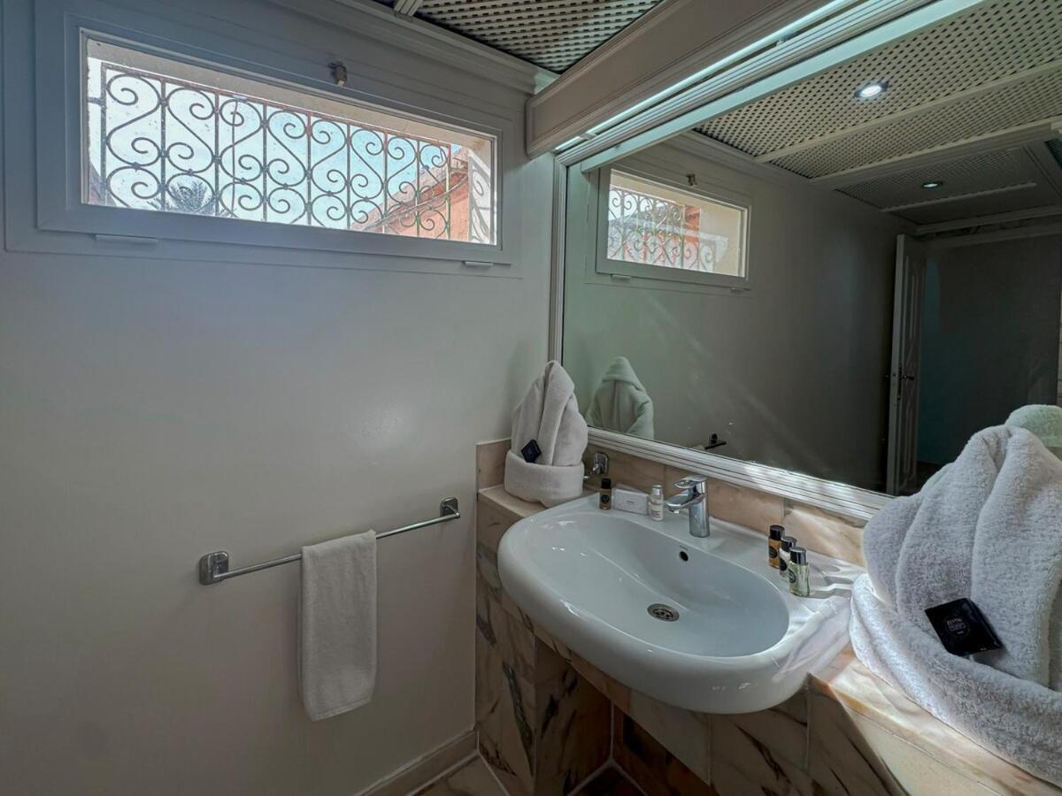 Luxurious Duplex In A Peaceful In Marrakech Appartement
