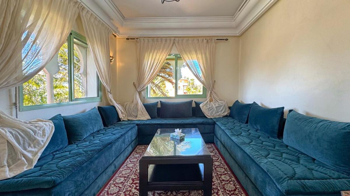 Modern In A Luxury And Comfort Appartement *