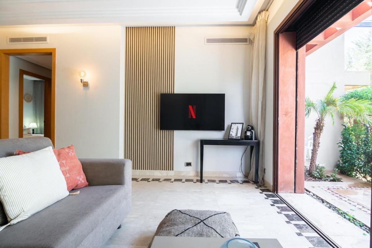 Cosy Avec Parc Et Piscine Pour Femme Marrakesh