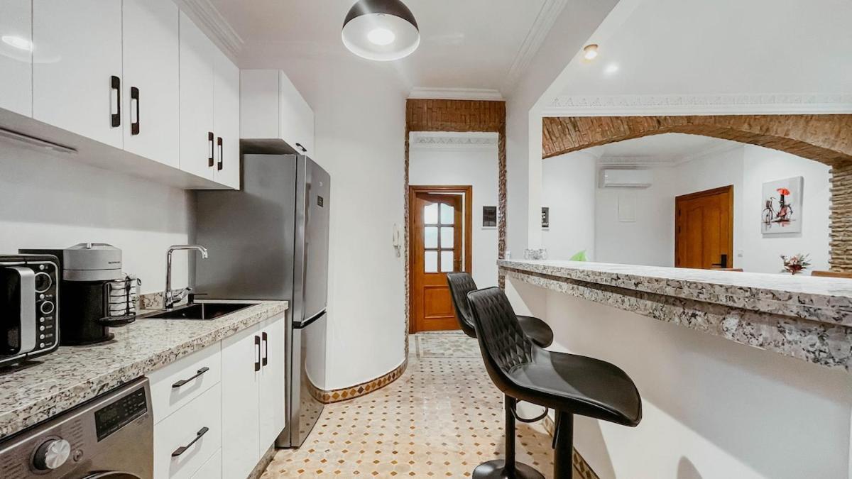1ch Hivernage Avec Piscine Apartment *