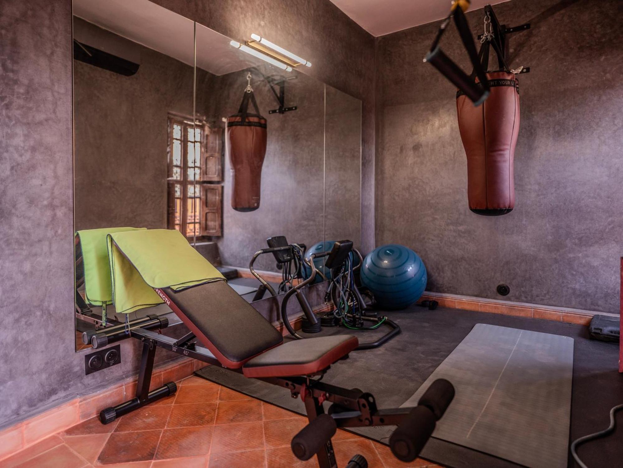 Mayan Heated Pool And Gym *
