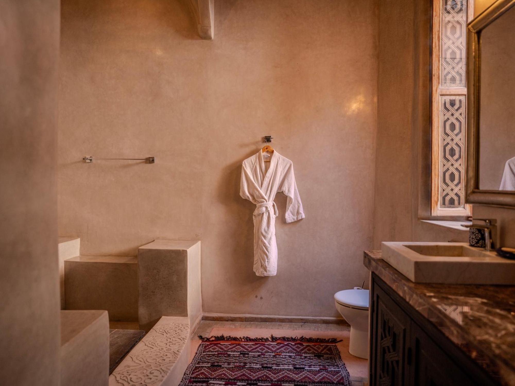 Mayan Heated Pool And Gym Villa