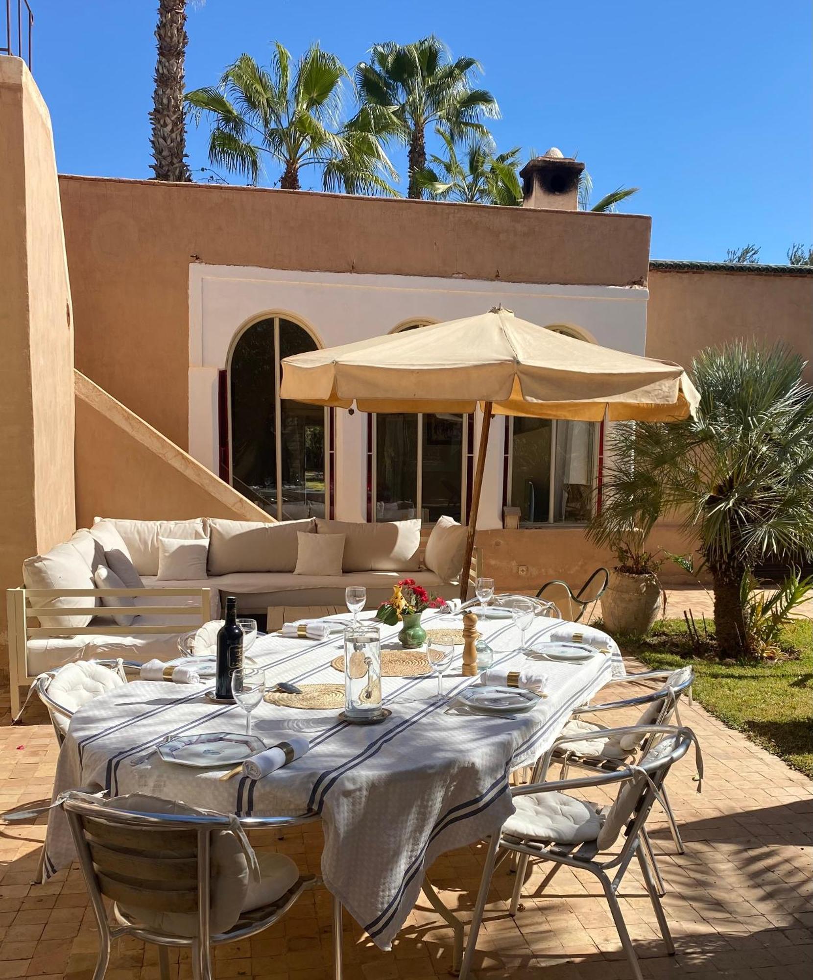 Exceptionnelle Avec Cuisiniere-piscine Chauffee-navette Airport Gratuite-fibre Internet Villa