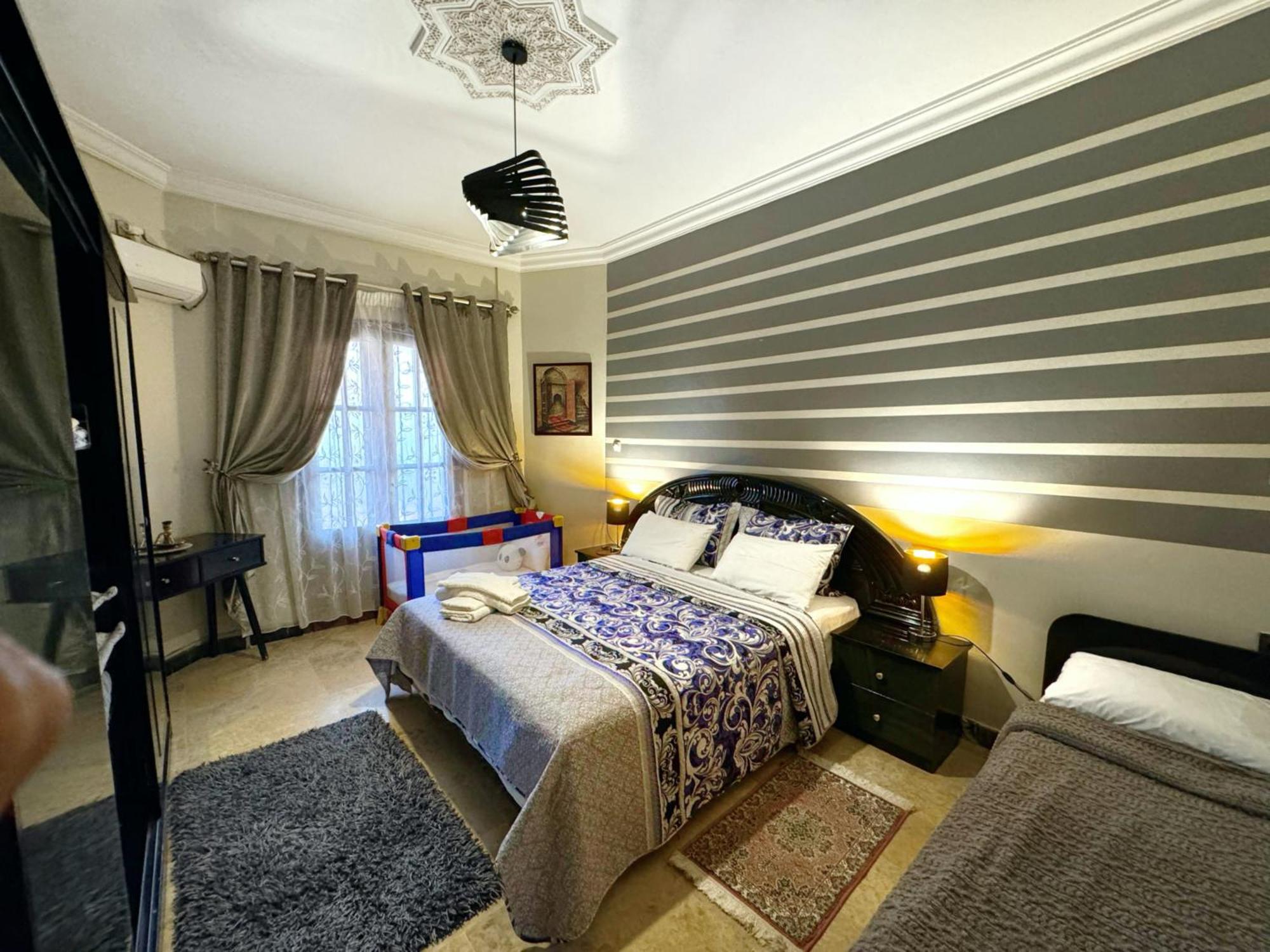Oranger Family House Center, Private Large House, Terasse Garden View, Free Parking