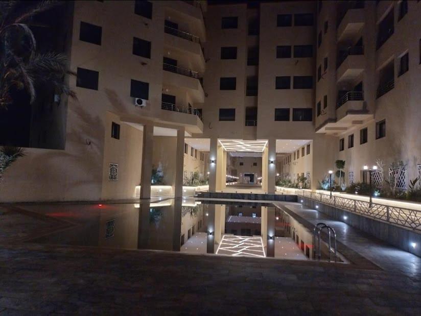 Luxury Center With Pool Appartement