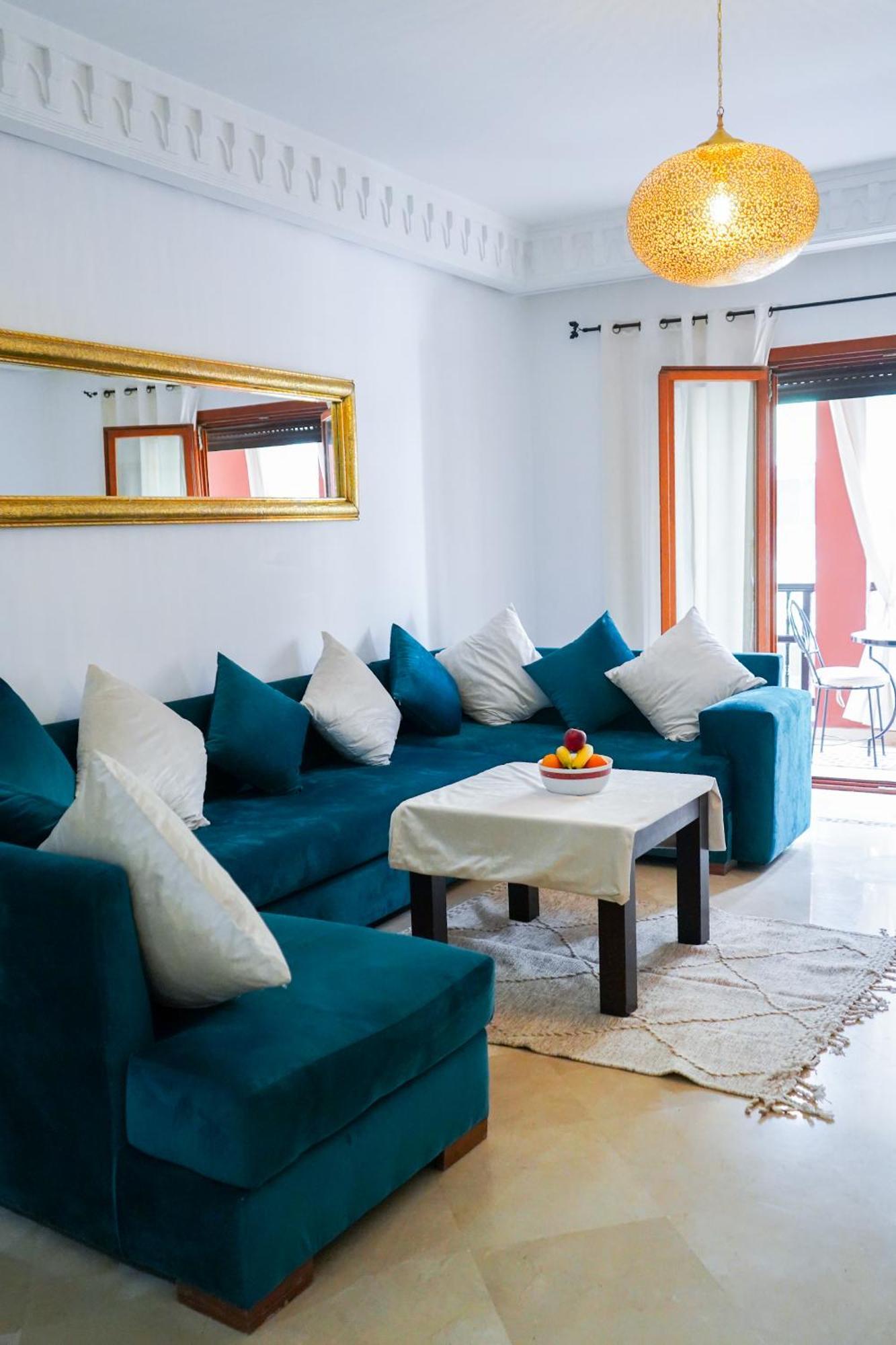 Plaza Julianah Apartment *