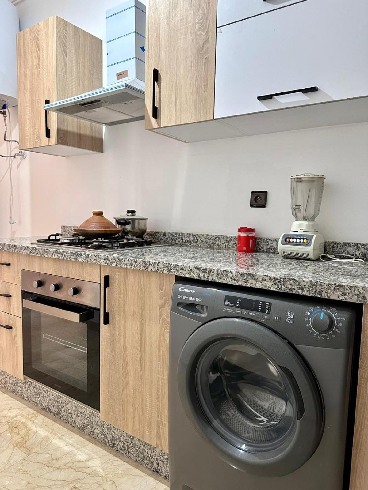 Apartment Luxurious 2 Bedroom Center With Pool ' Train Station ' Aeroport *