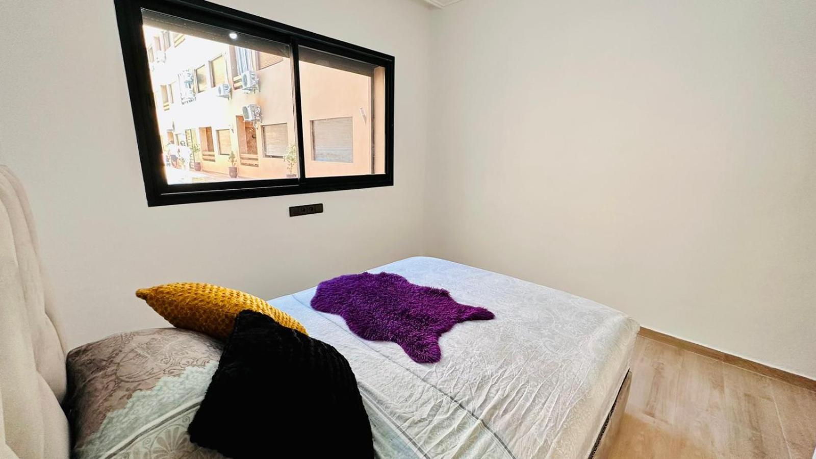 Apartment Luxurious 2 Bedroom Center With Pool ' Train Station ' Aeroport *