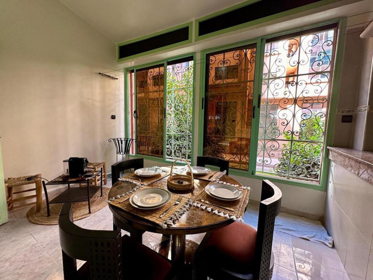 Apartment Modern & Chic Duplex Near The Center, Brand New