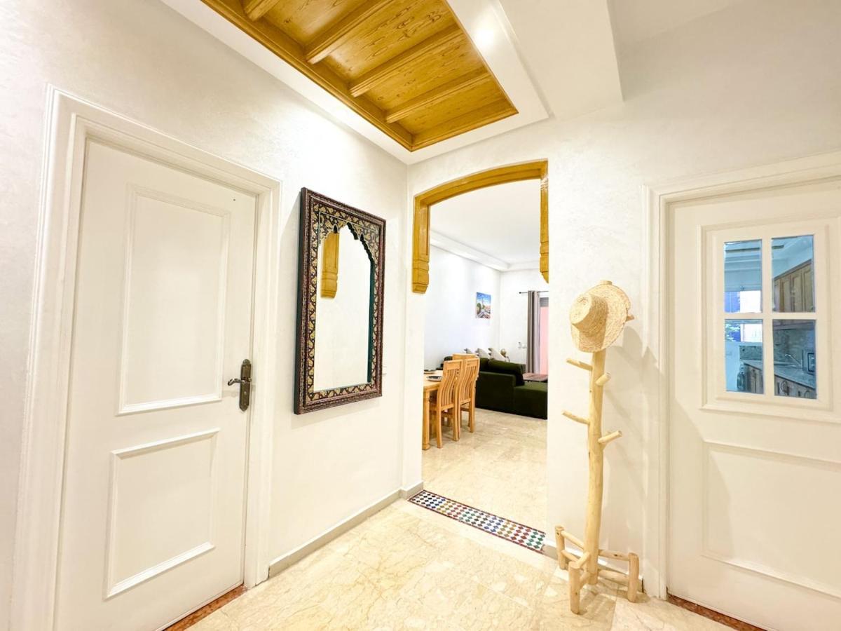 Elegant 2-bedroom Duplex Downtown Private Terrace Apartment Marrakesh