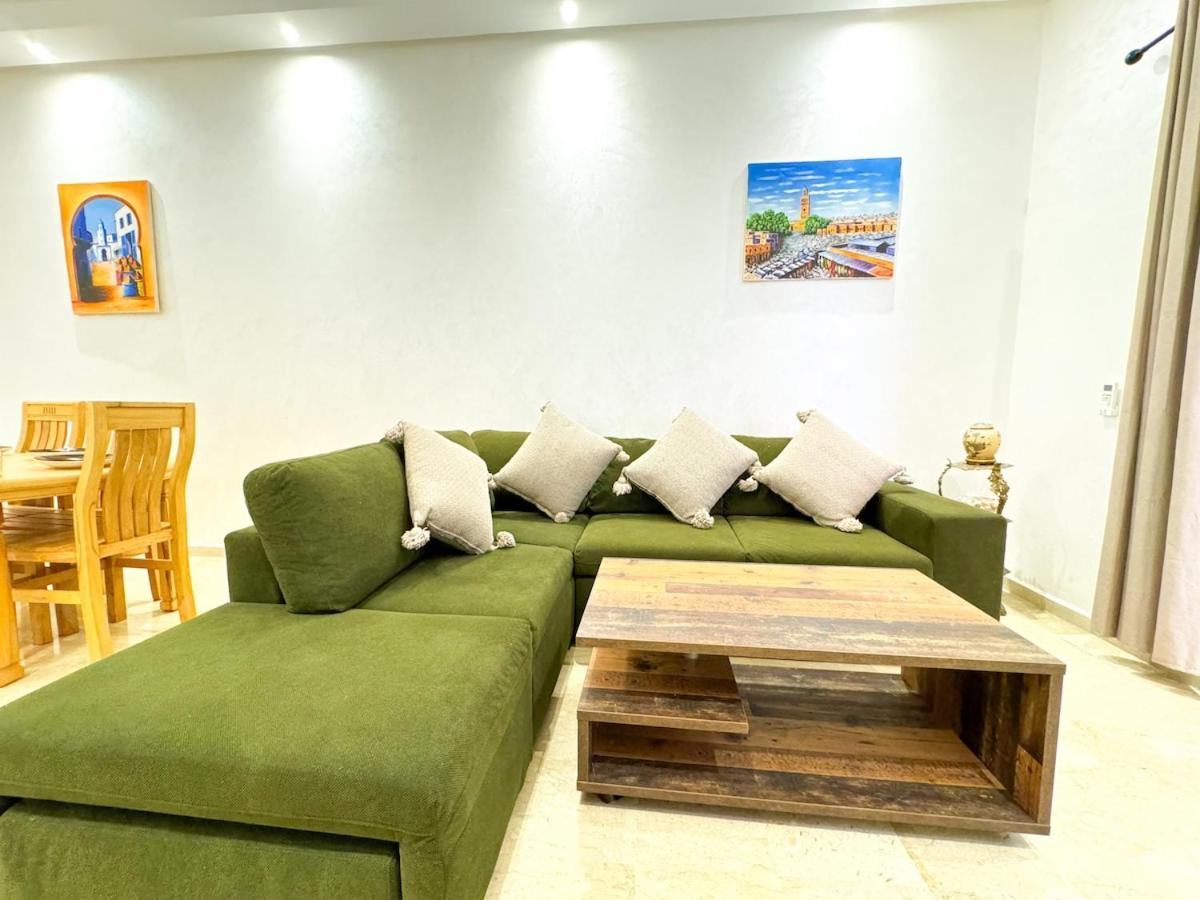 Elegant 2-bedroom Duplex Downtown Private Terrace Marrakesh