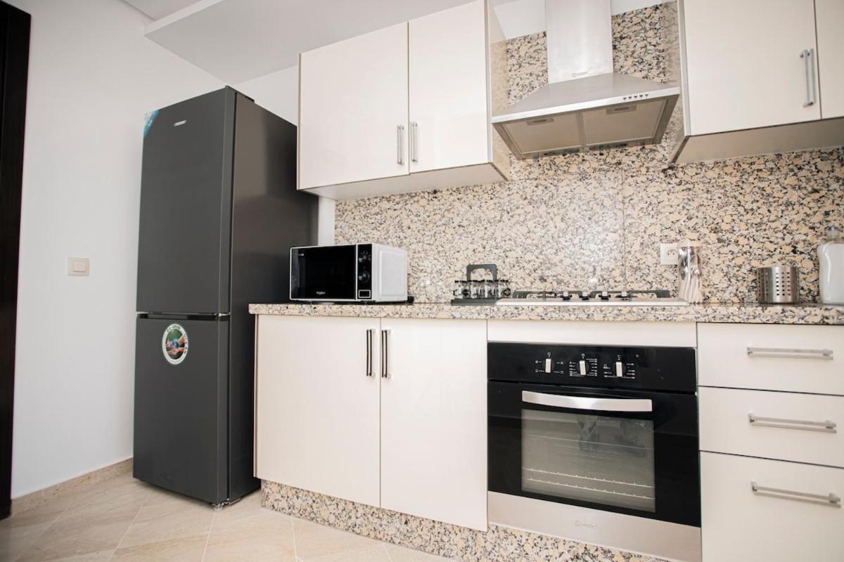 Appartement Luxury , Pool, Gym, Parking *