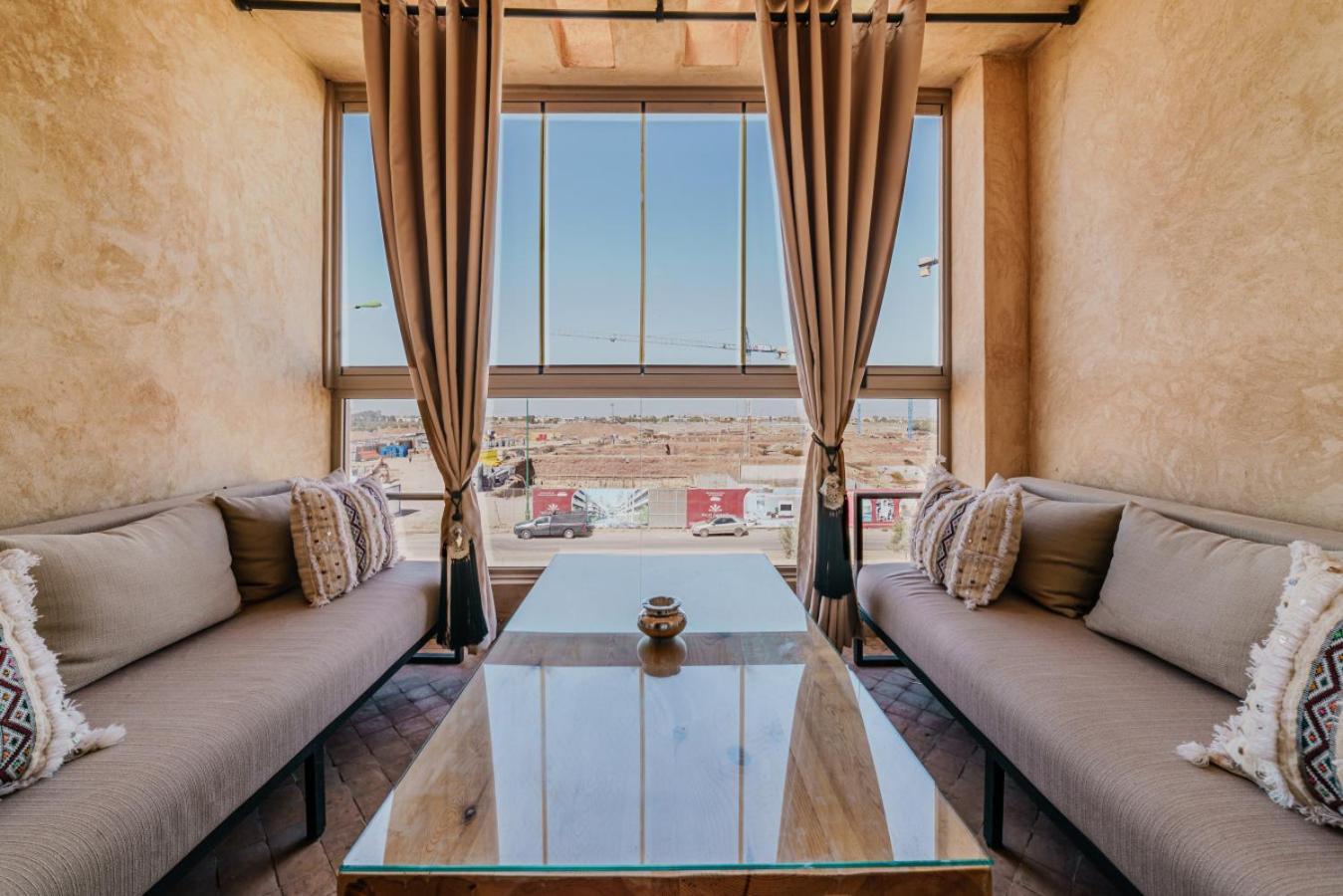 Coralia - Cozy - Secure - Pool Apartment