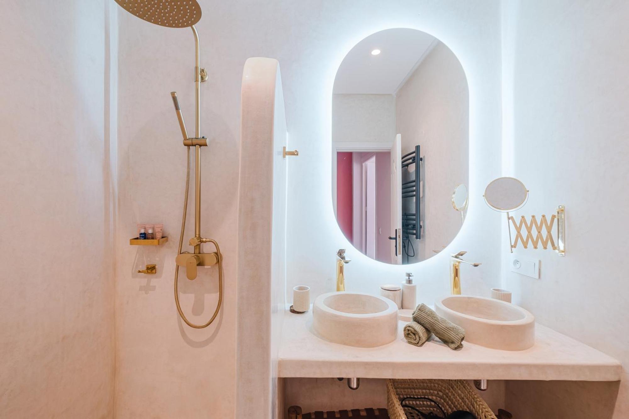 Heart Of Gueliz - With Rooftop & Heated Pool * Marrakesh