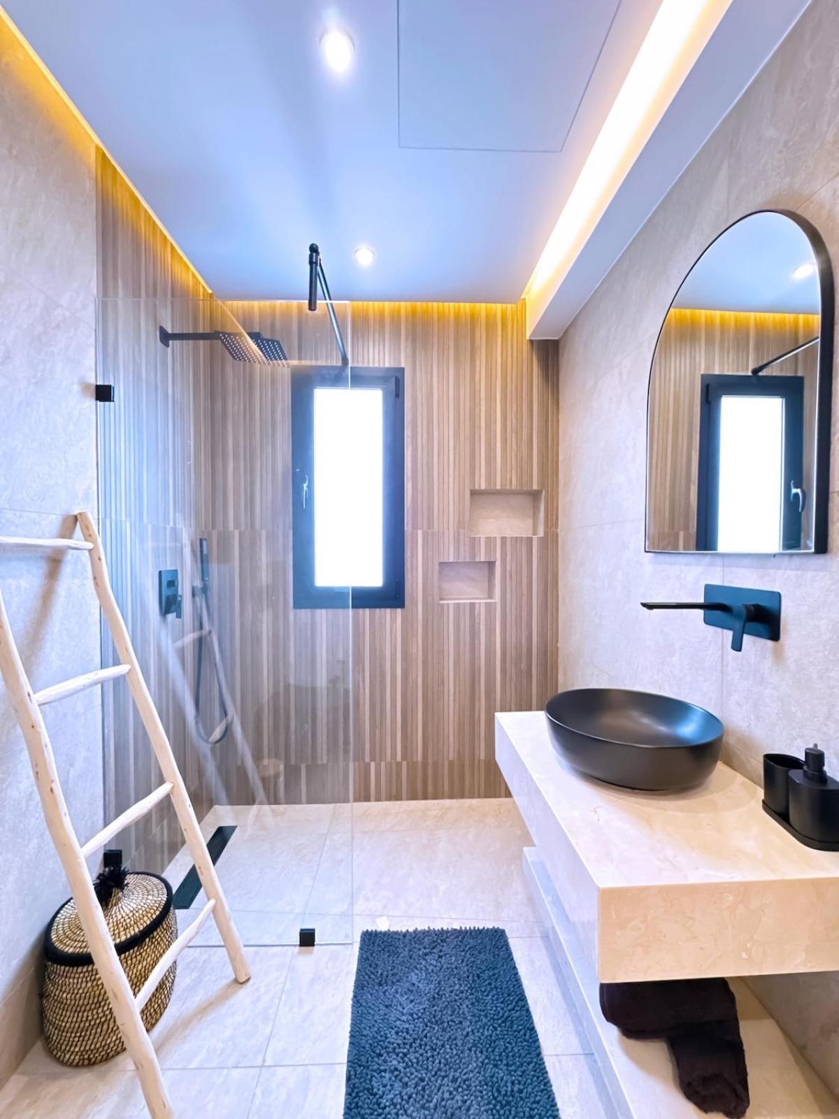 Kais Luxe, Serenity And Security With Pool Villa