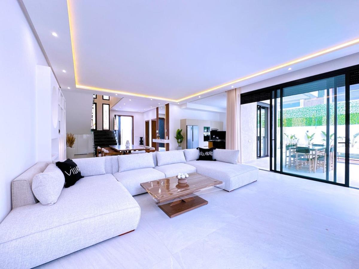 Villa Kais Luxe, Serenity And Security With Pool