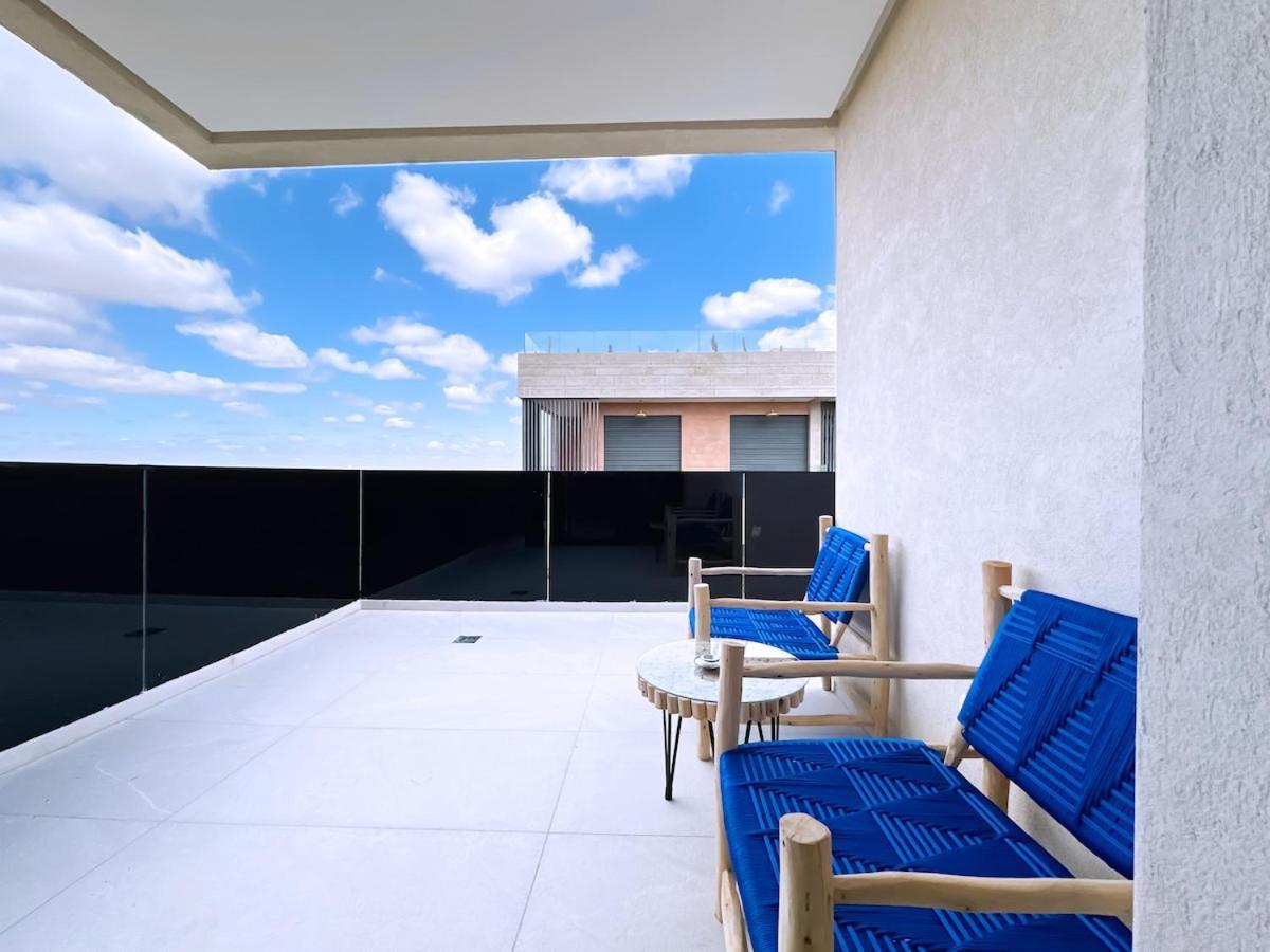 Kais Luxe, Serenity And Security With Pool Villa *