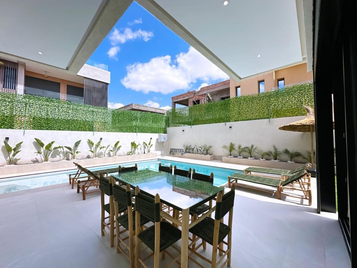 Kais Luxe, Serenity And Security With Pool Villa *