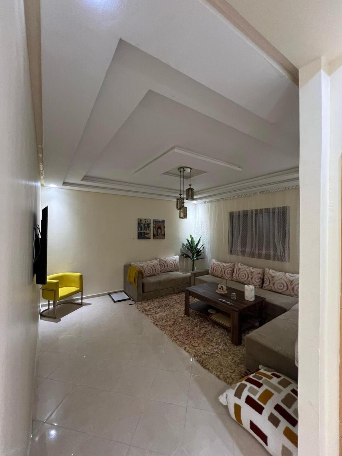 Nice Apartment *