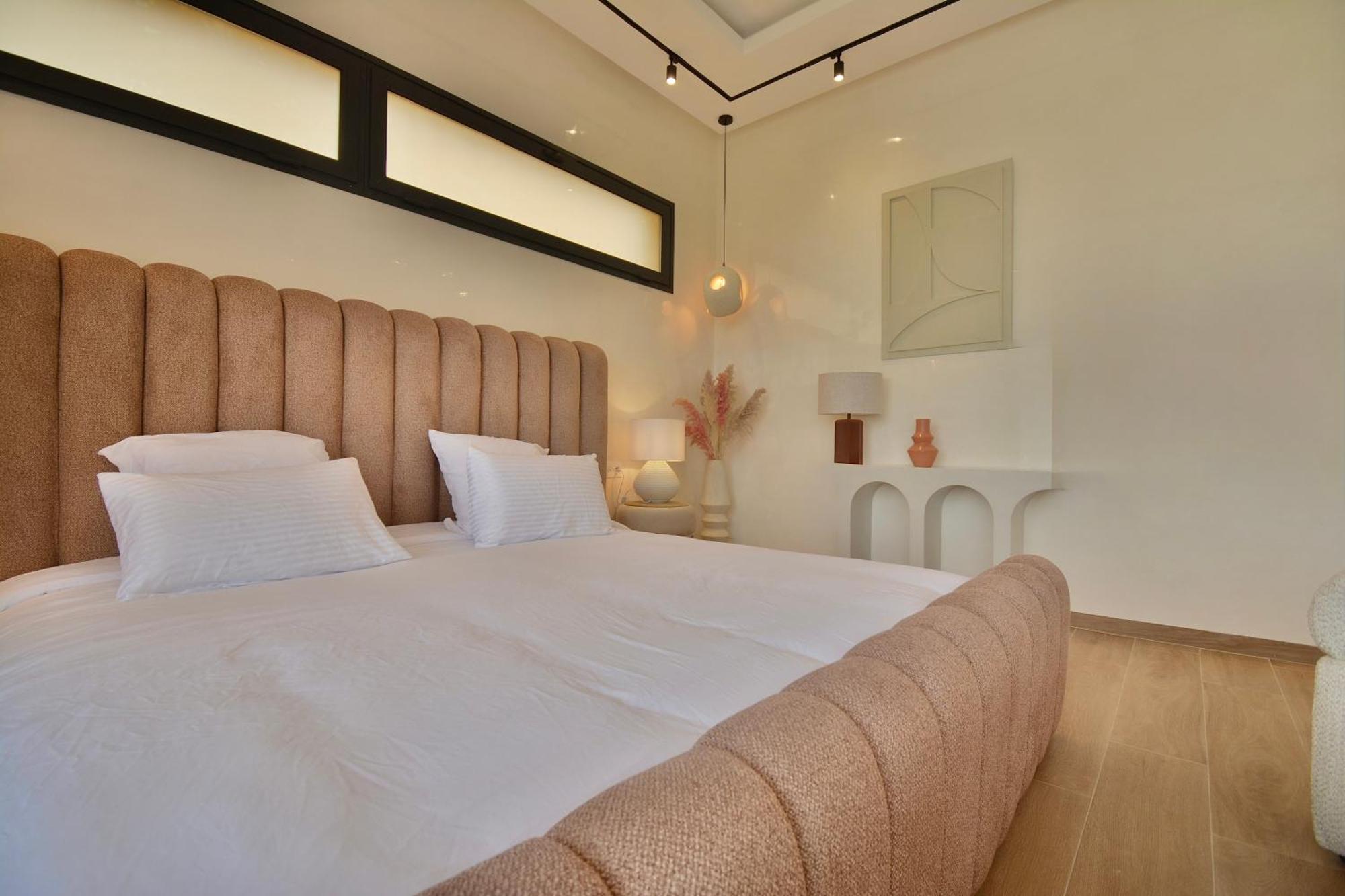 Luxe 5 & Piscine Villa