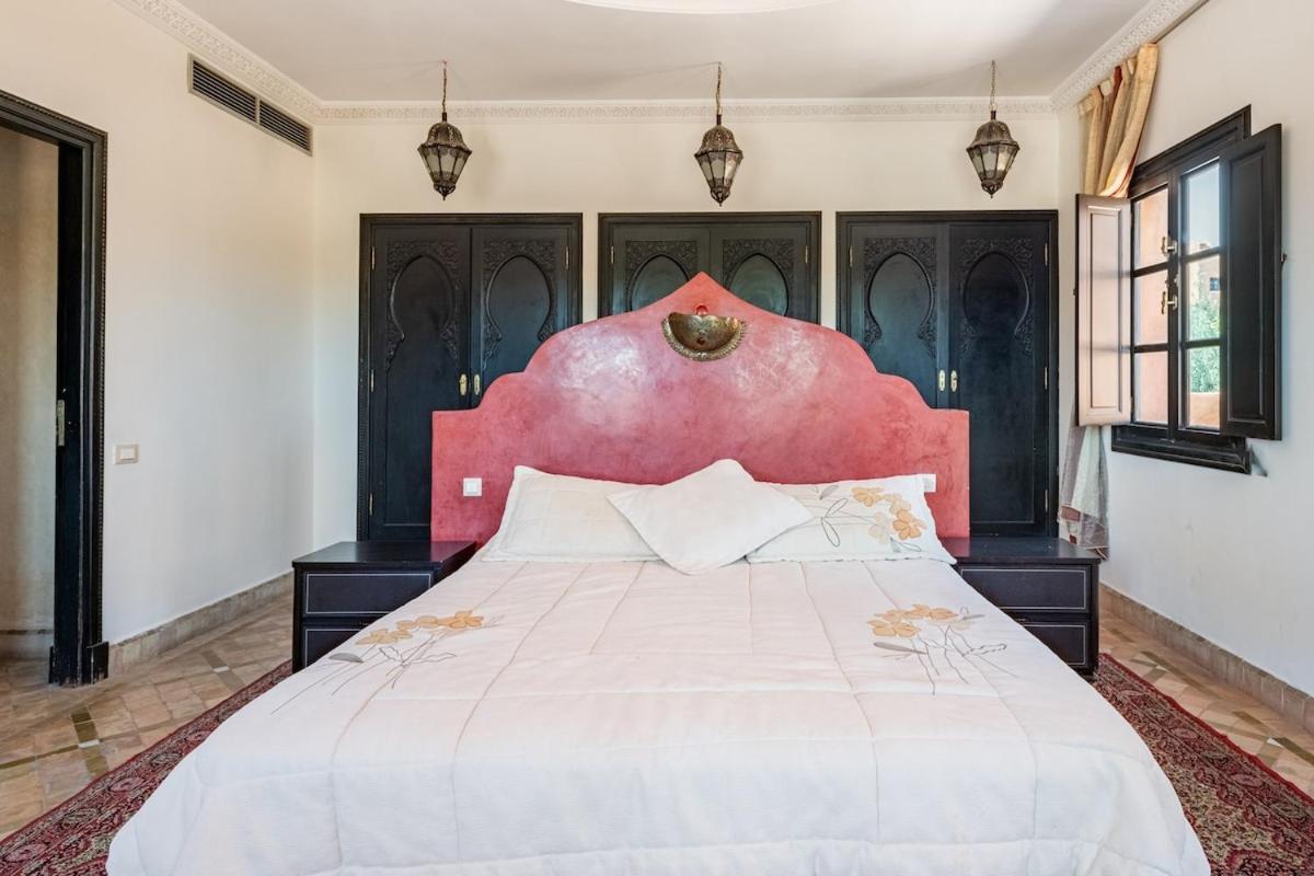 Villa Beautiful With A Private Pool In La Palmeraie Neighborhood