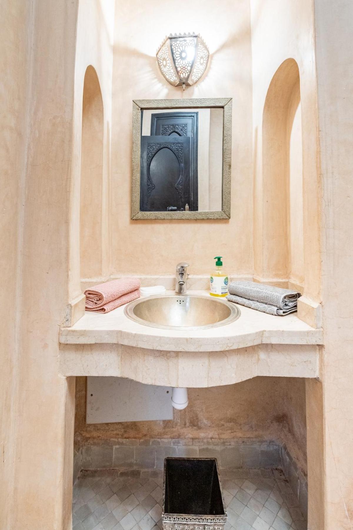 Beautiful With A Private Pool In La Palmeraie Neighborhood Villa *