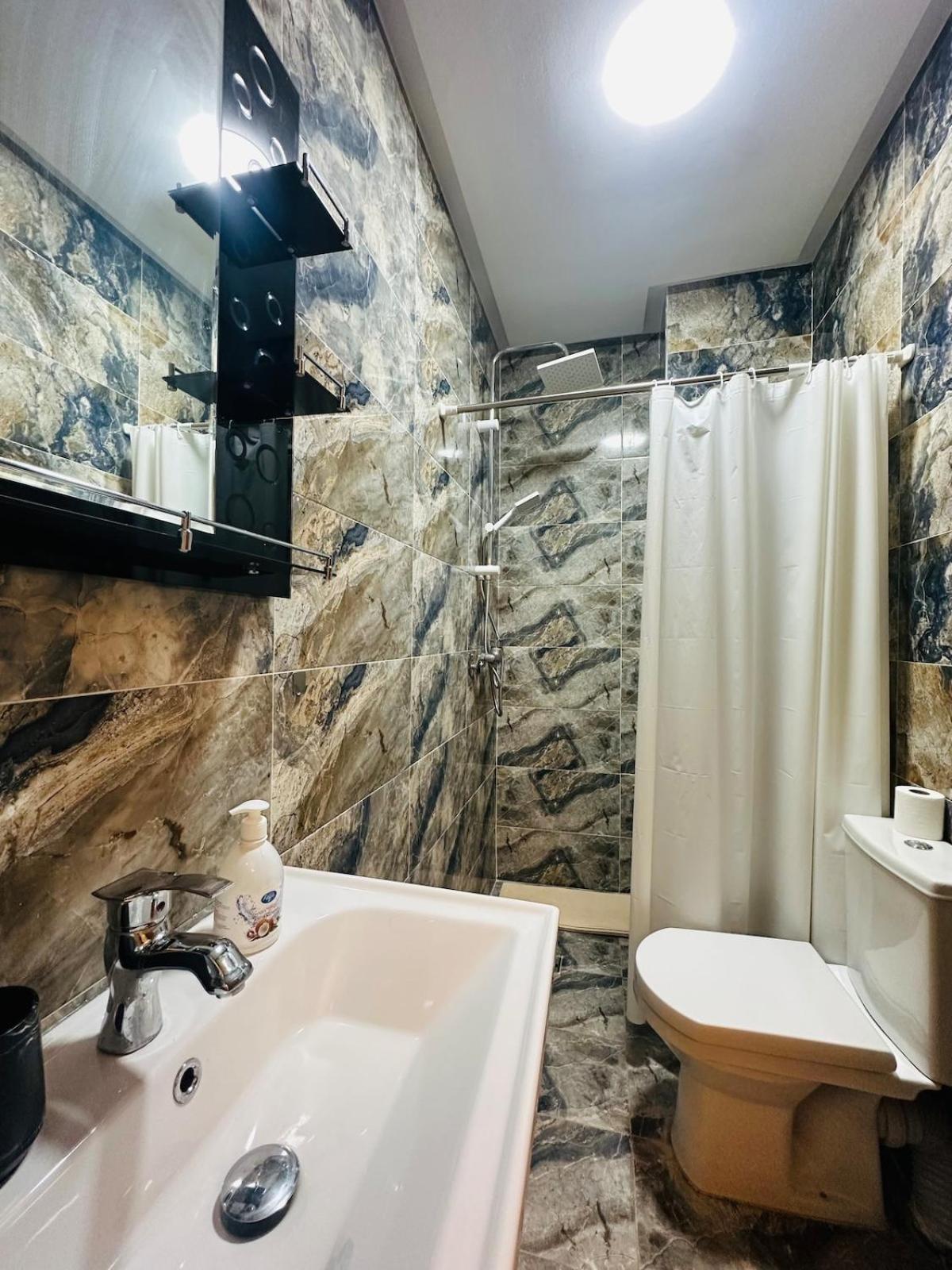 Marrakech Modern Apartment, 2 Bedrooms, Wi-fi
