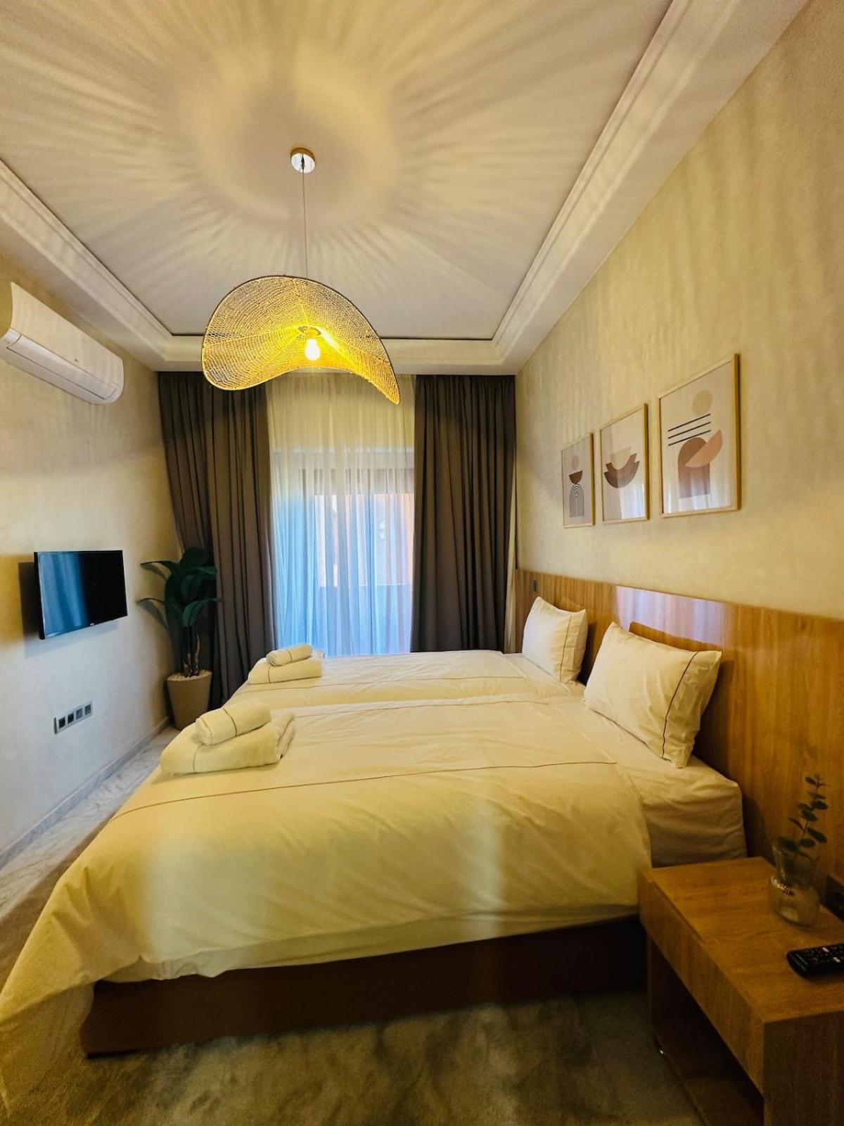 Incroyable 3 Pool 5 Min De M Avenue Appartement