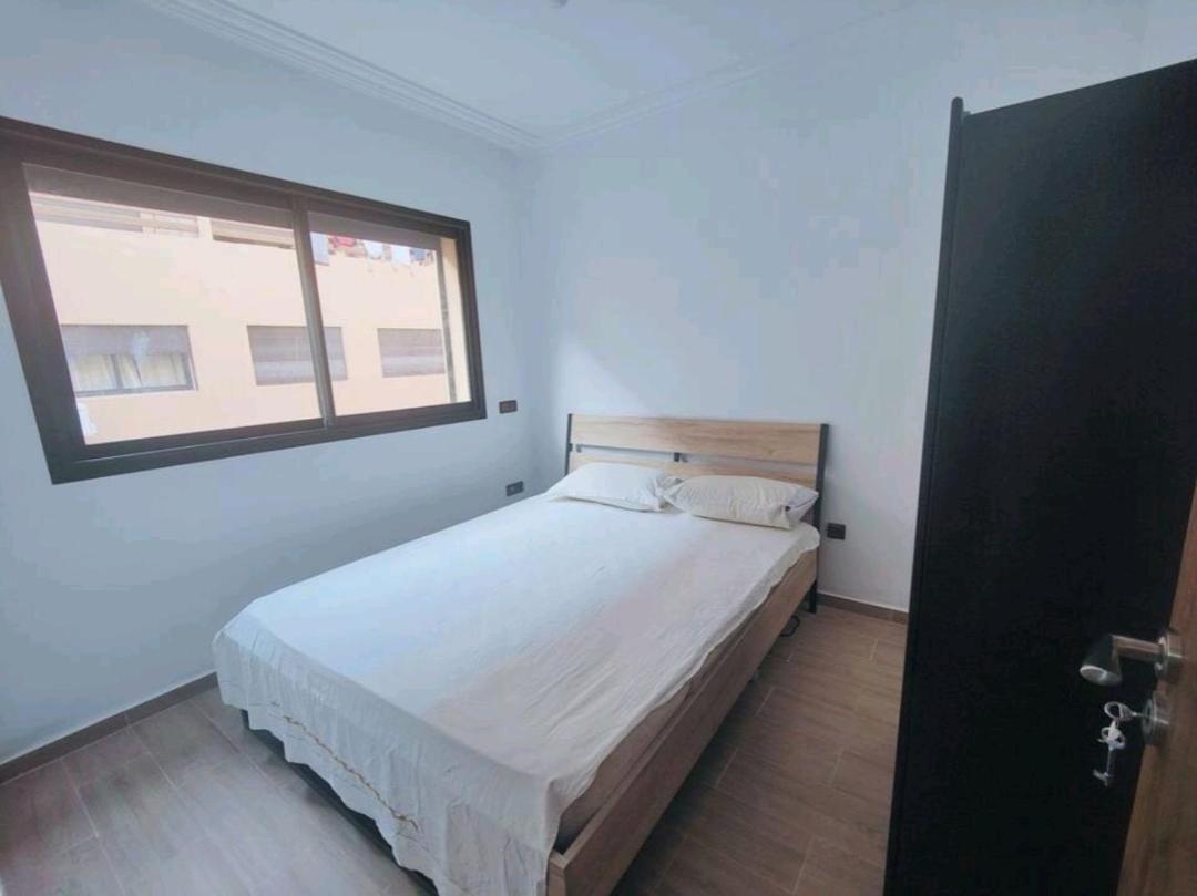 Appartement Flat Centre Marrakech ' Train Station ' Aeroport ' Pool *