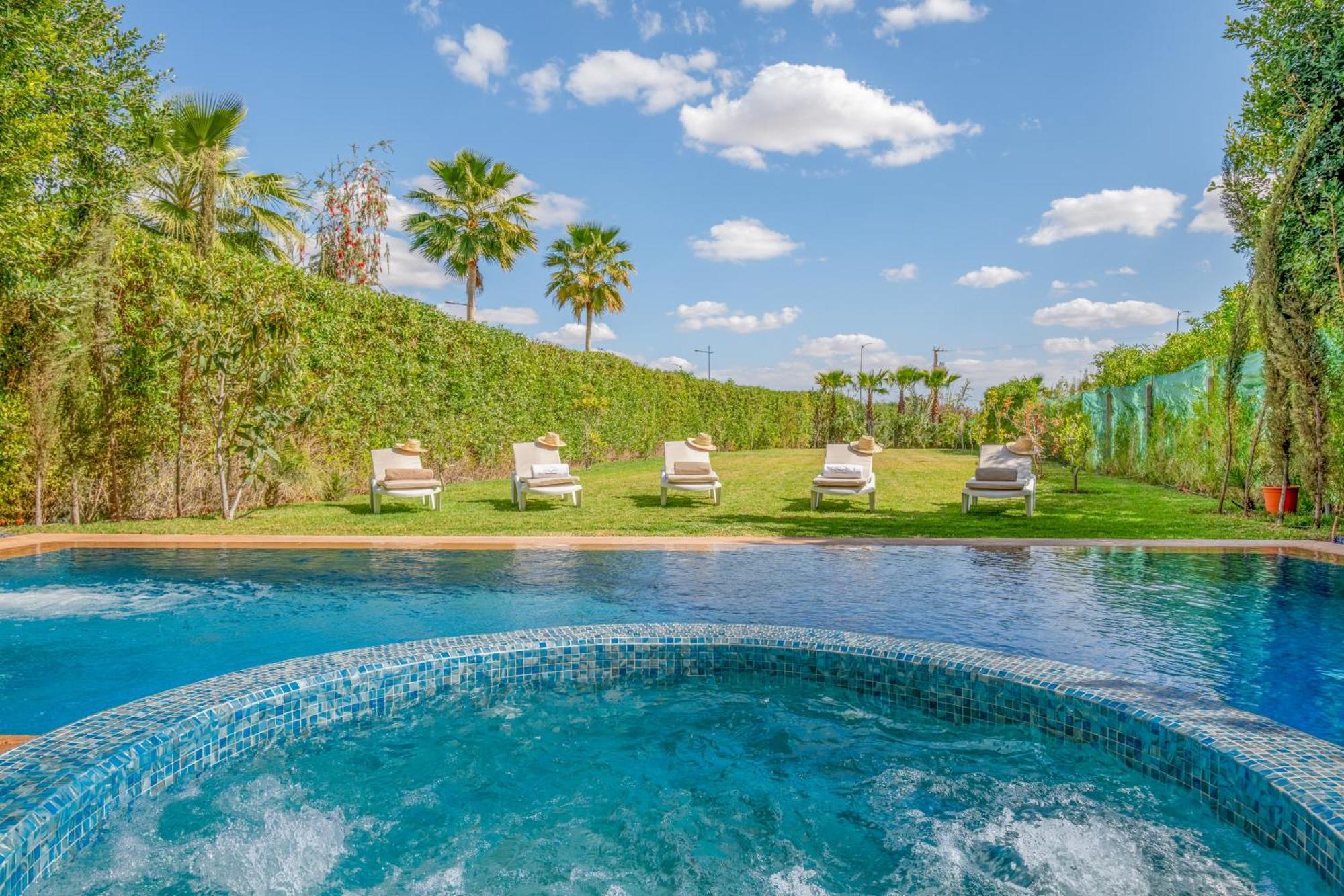 Cancun Luxury Spa-cinema & Jacuzzi Villa Marrakesh