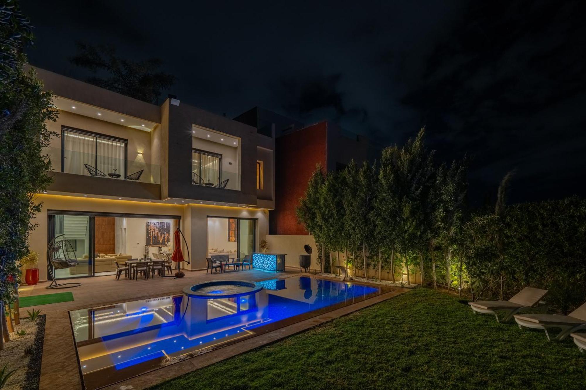 Cancun Luxury Spa-cinema & Jacuzzi Villa Marrakesh