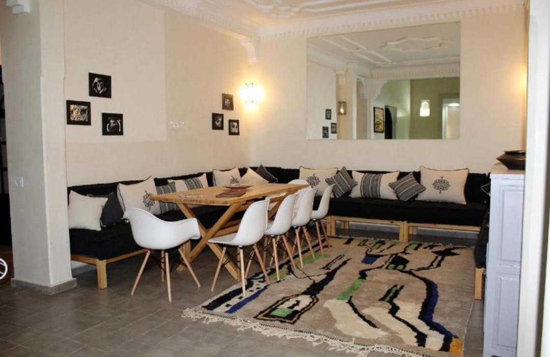 Come&va Location Privatisee Couette-café
