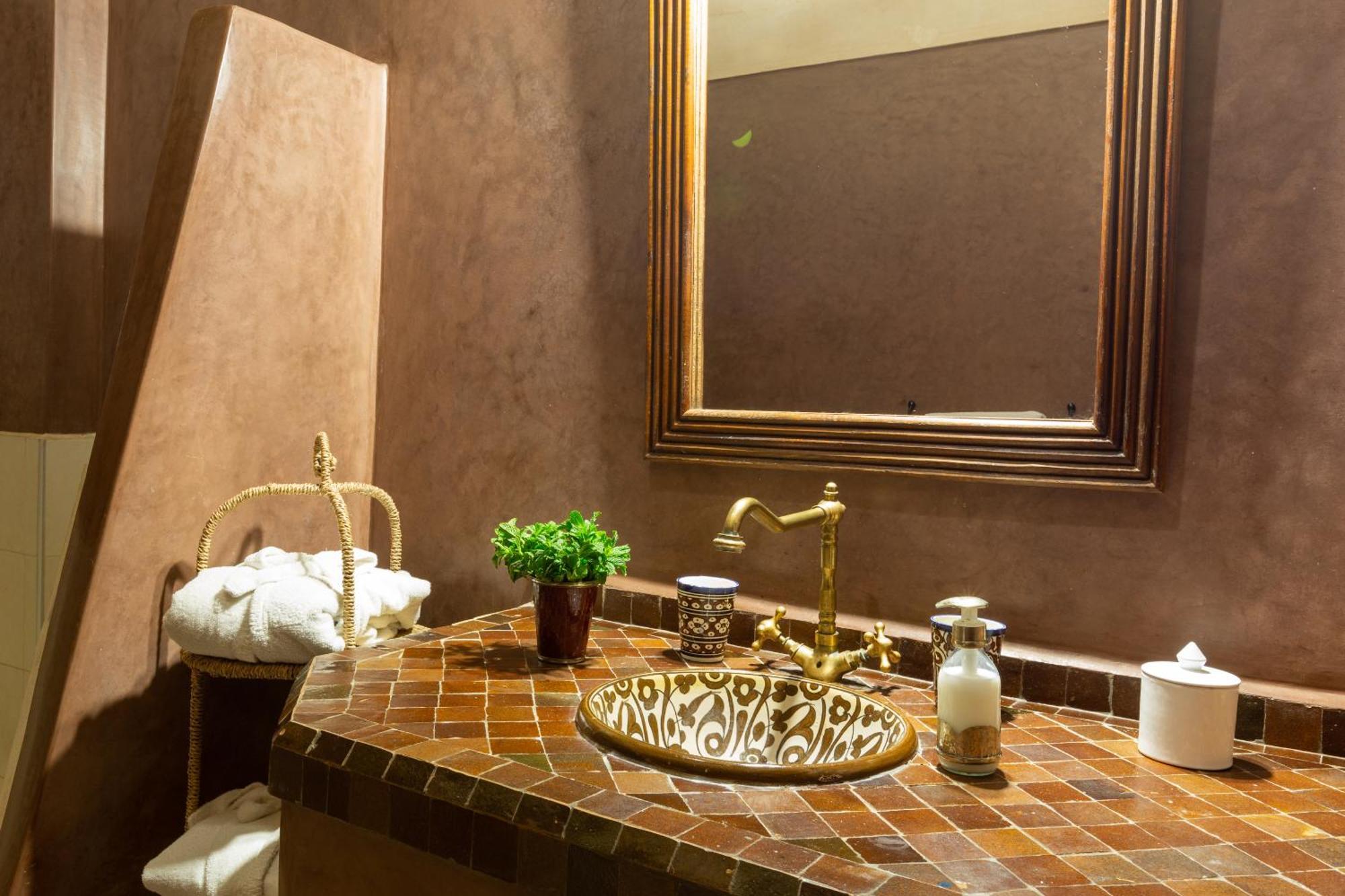 Les Sources Berberes & Marrakesh