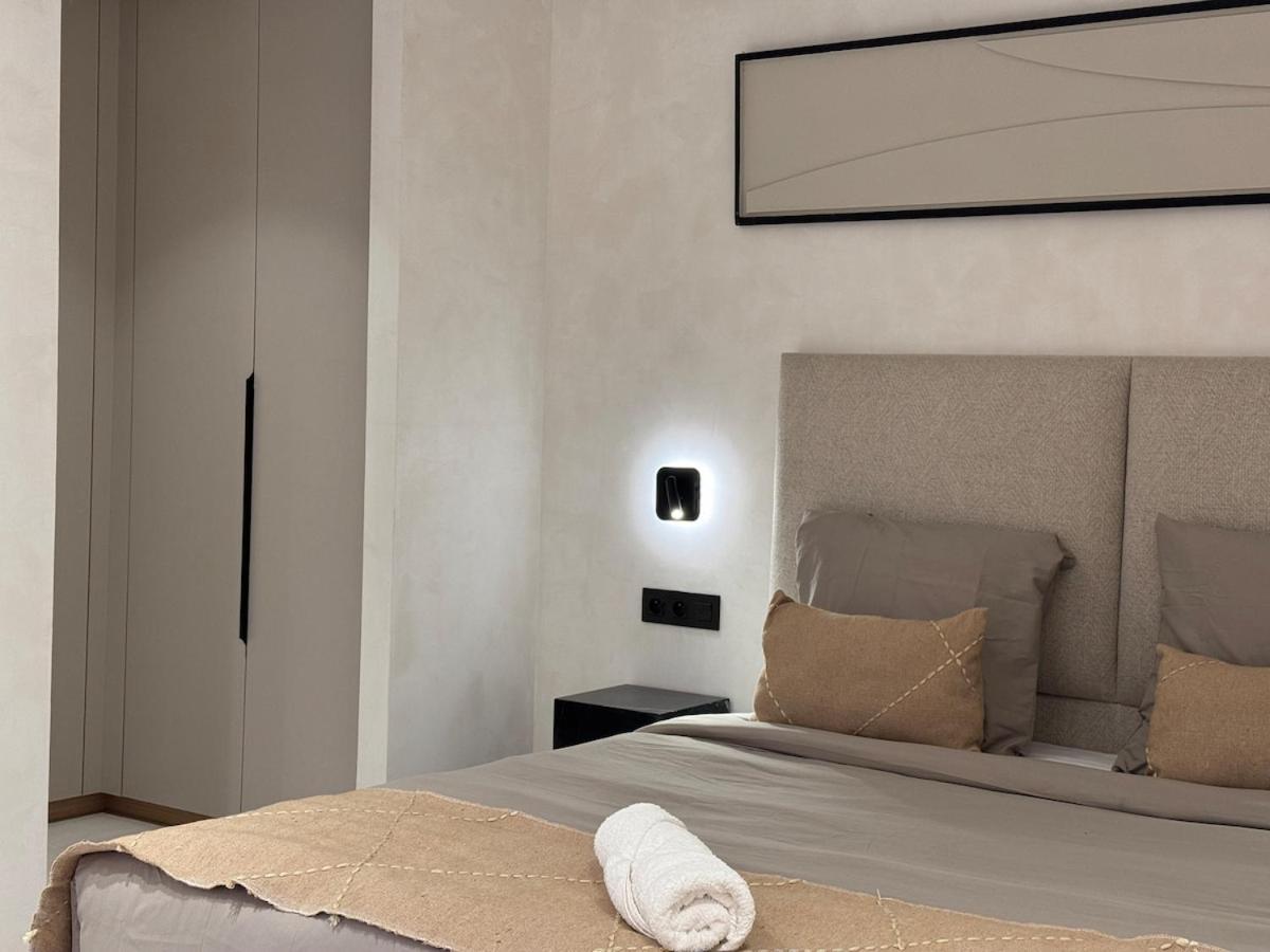 Camelia Avec 5 Suites, Vue Sur L'atlas Villa *