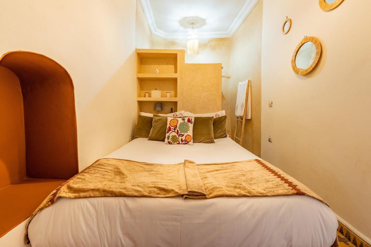 3 - Petit Dejeuner Gratuit - Position * Marrakesch