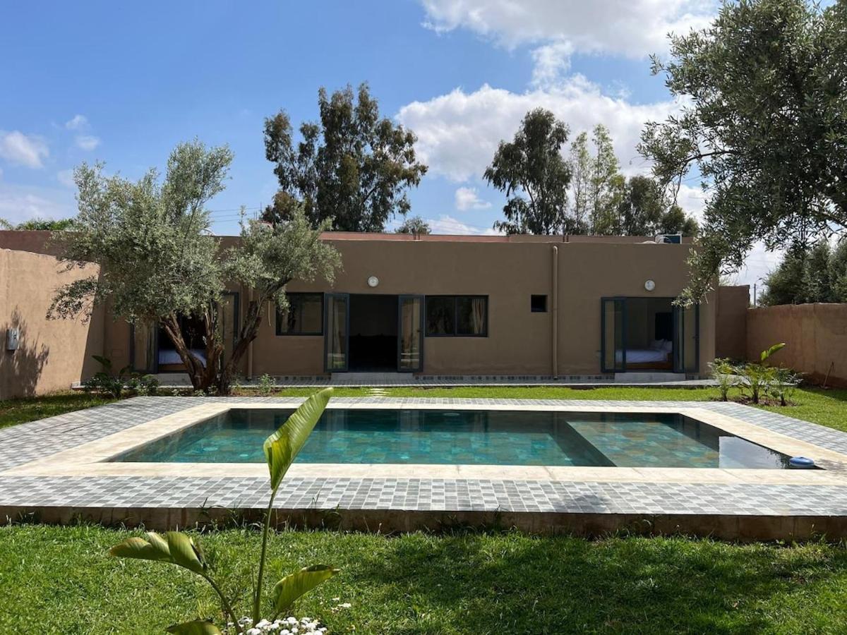 Jade With Private Pool Only Family *